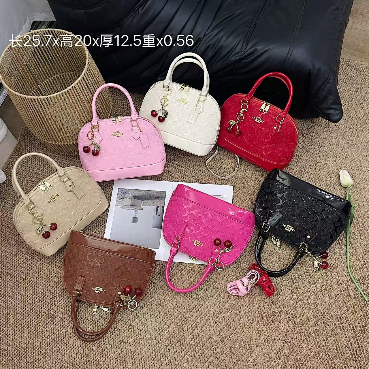 Crossbody bag
