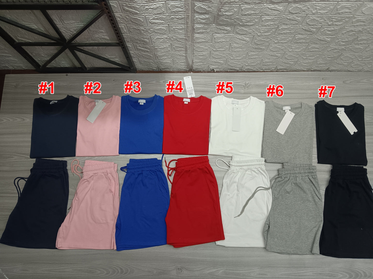 Short-sleeved and shorts set