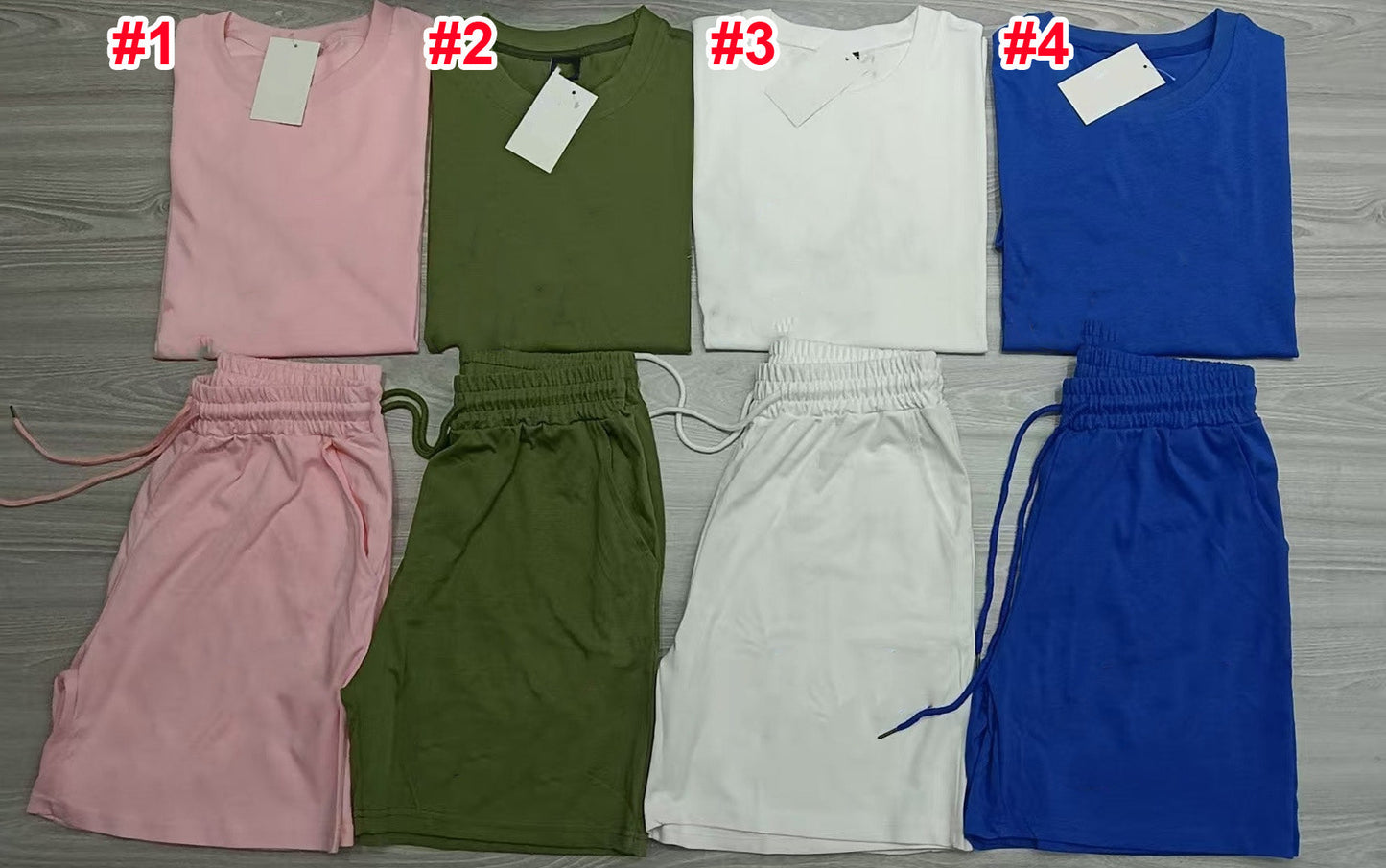 Short-sleeved and shorts set