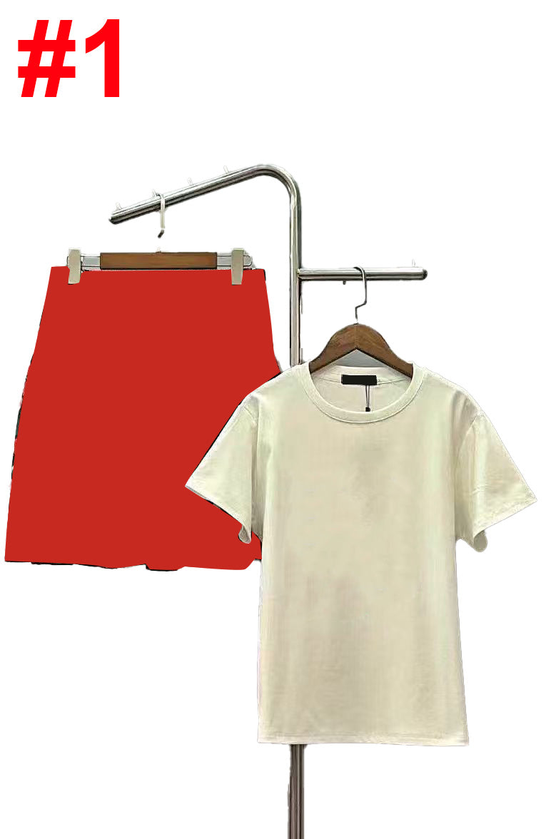 Short-sleeved top + skirt