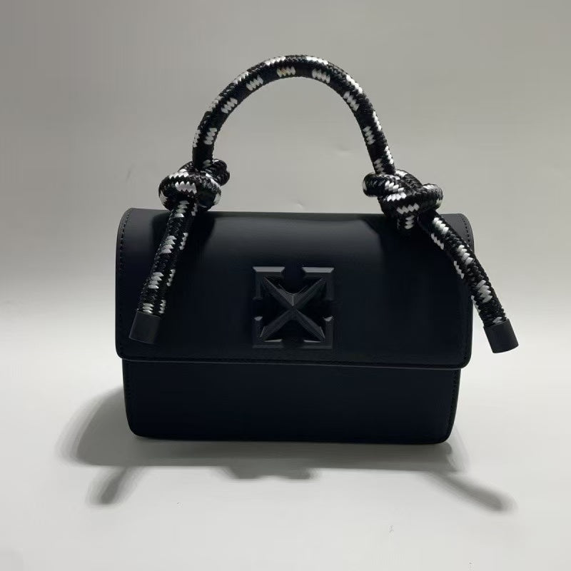 Crossbody bag（YL16889）