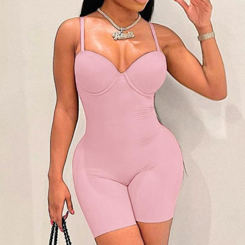 High-waisted slim-fit hip-hugging jumpsuit