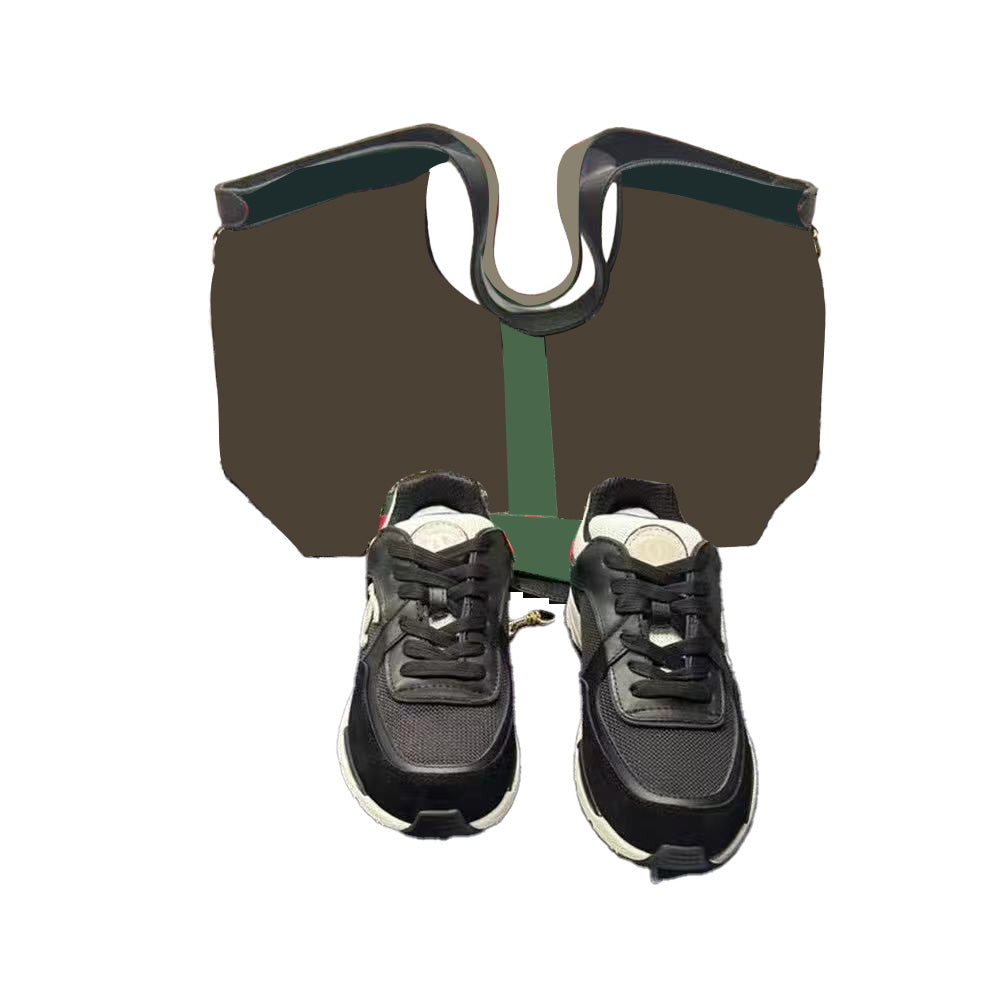 Black Bag&Sneakers
