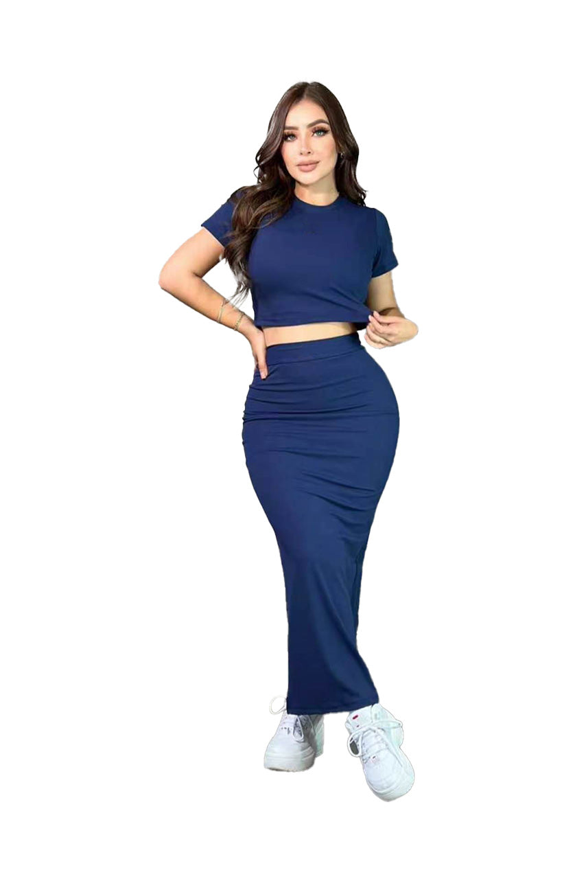 Short-sleeve top and maxi skirt set