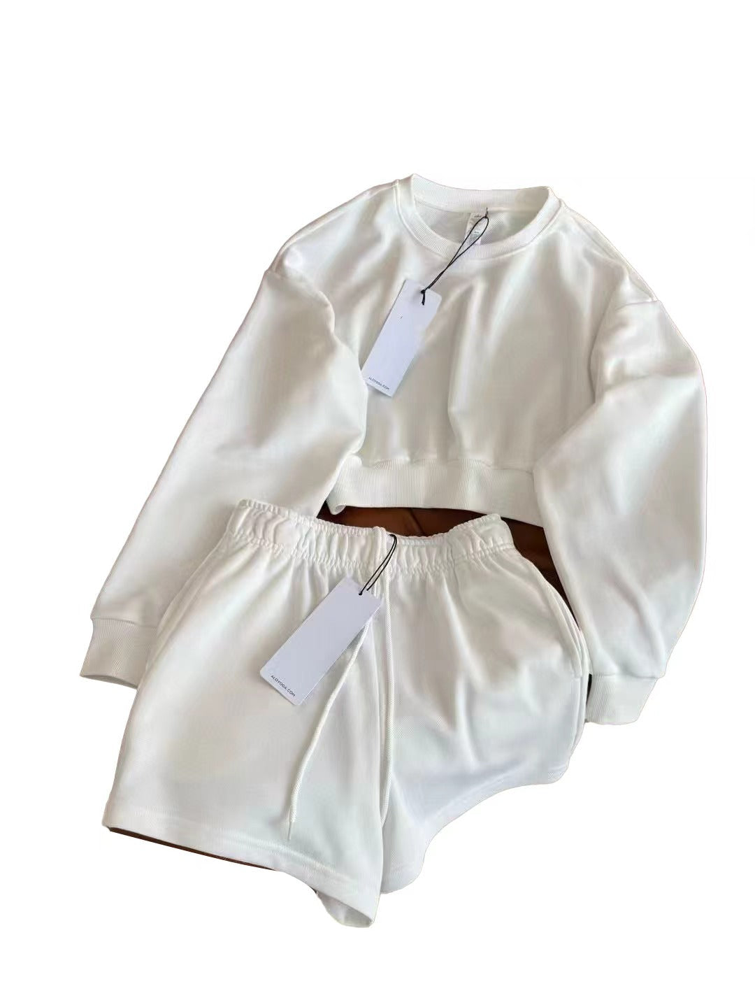 Women's Long-sleeved Sweatshirt + Shorts