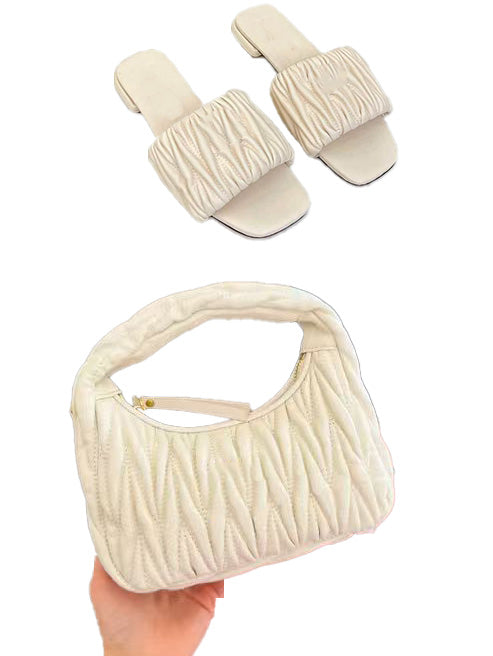 White Bag and Slipper(QCD616)