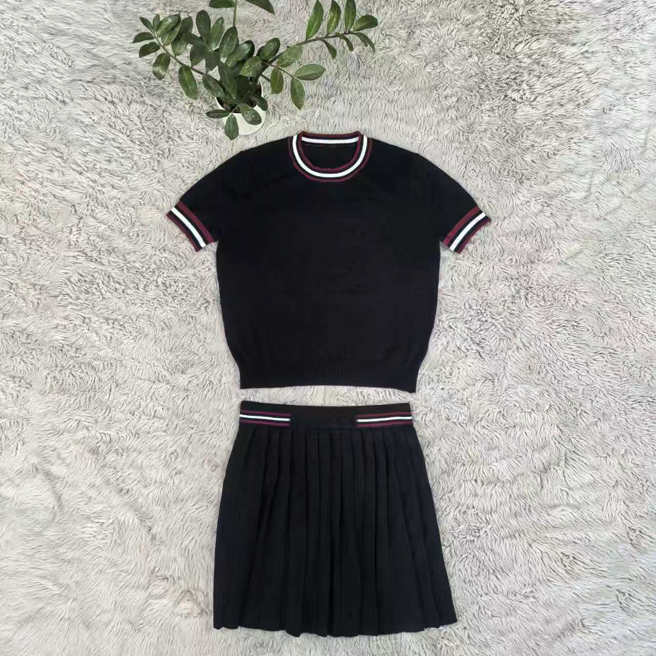 Pleated Skirt Set