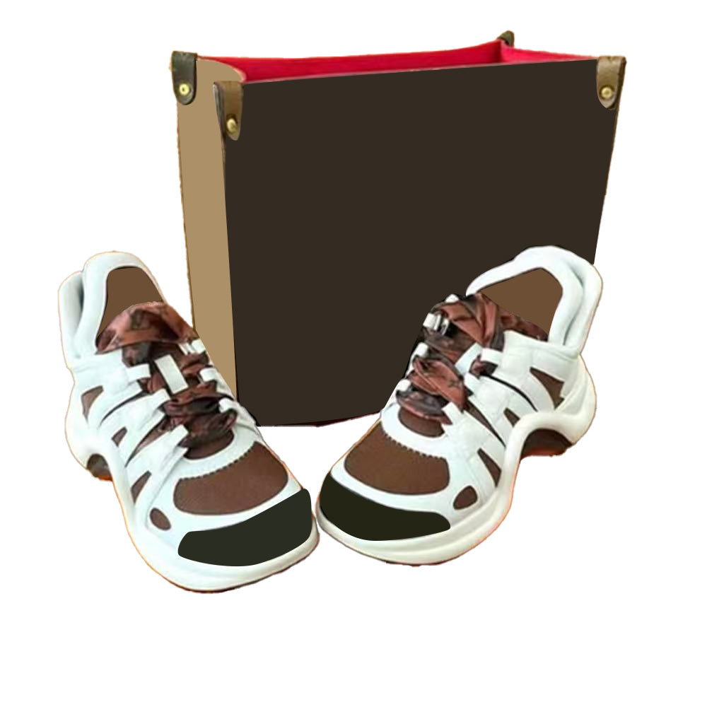 Brown Sneaker &Bag