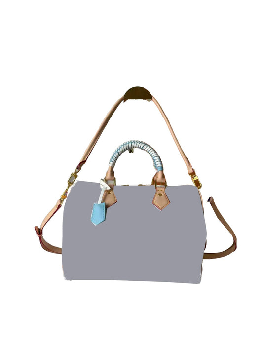 White Slippers&Bag