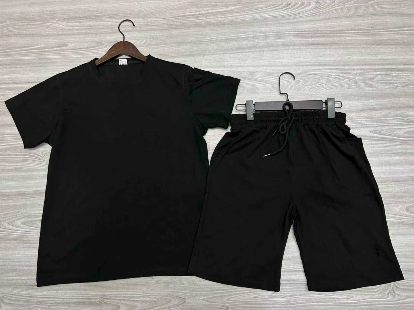 Short-sleeved shorts set