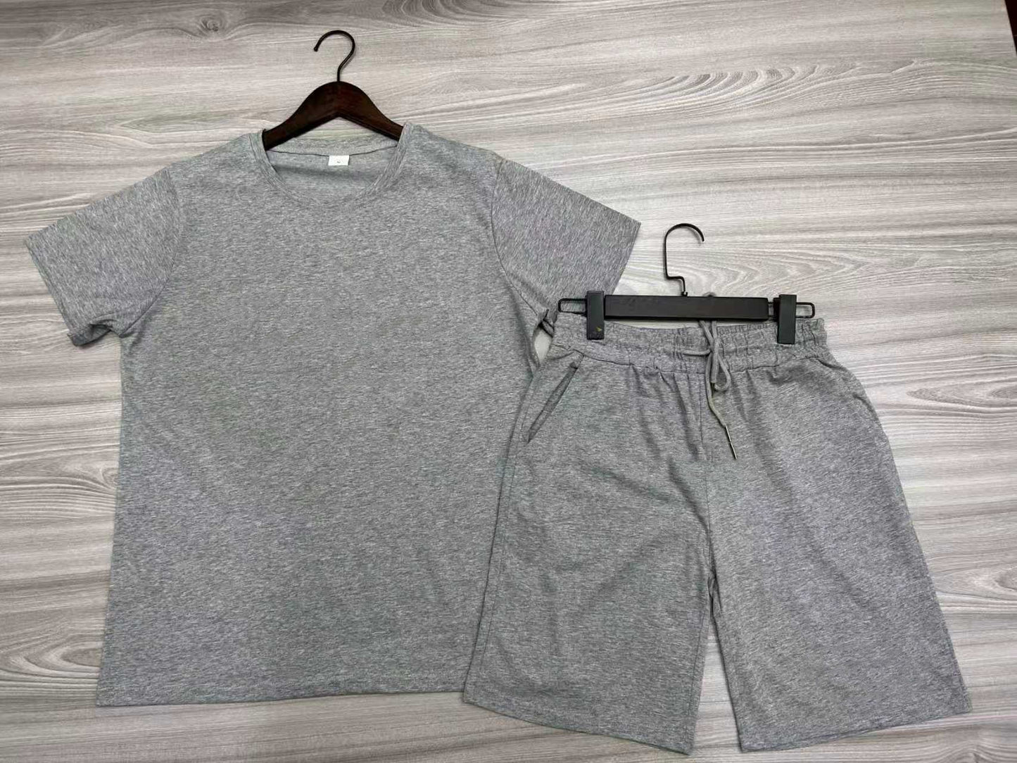 Short-sleeved shorts set